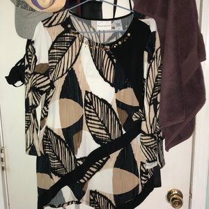 Alfred Dunner flowy top